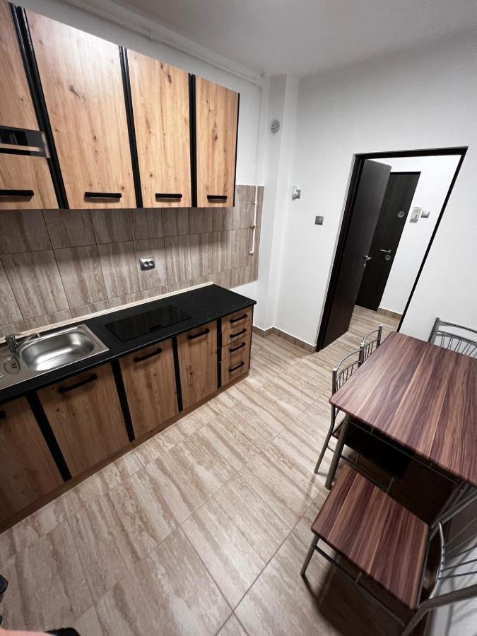 Central Studio 1 - Apartament 2 Camere Дева Екстериор снимка